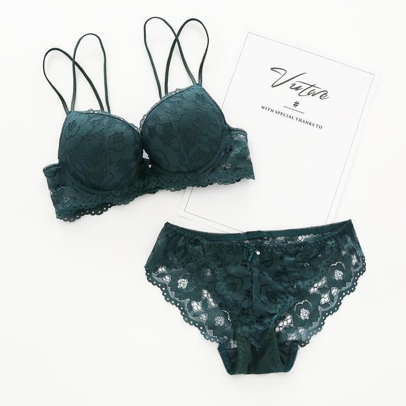 Elegant Front Buckle Double Padded Push-up Wire Bra & Underwear Combo