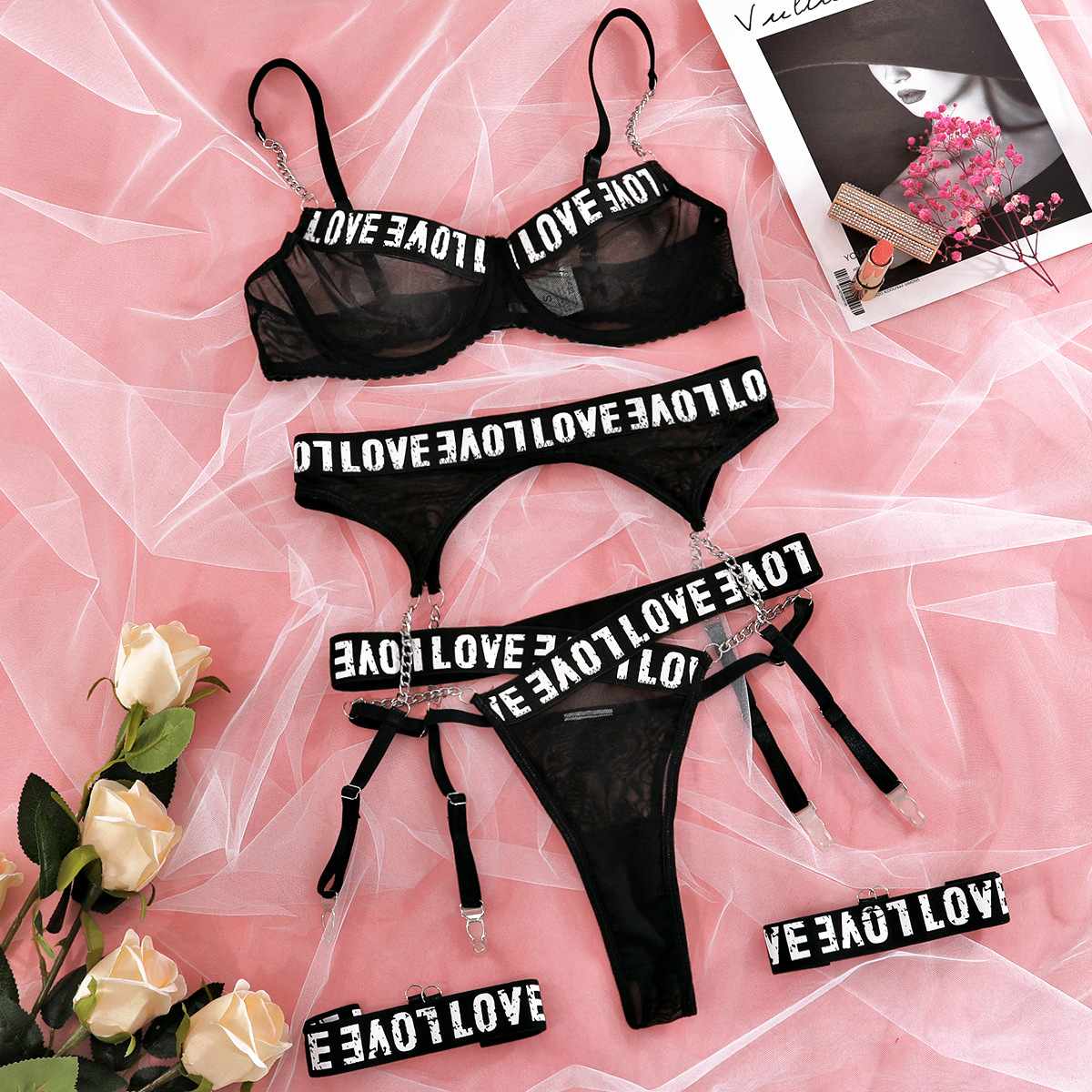 Love Lingerie With Metal Chain Leggings Steel Ring Three-Piece Set NW-721